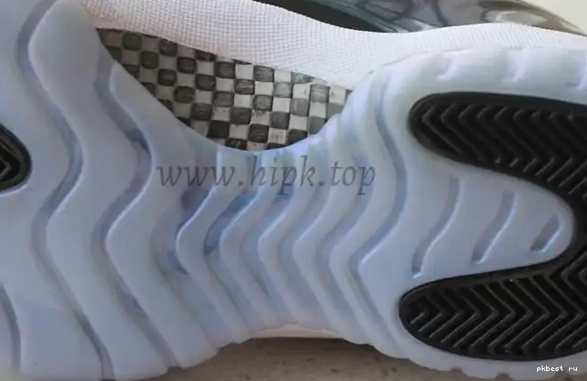 pairs Nike Jordan 11 “Emerald” Air Low 0527